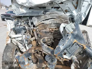 2014 Ford F-250 XL z VIN 1FT7X2B69EEB65286, wystawiony jako IAAI lot #41606147 z przebiegiem Nie podano mil oraz . Historia ofert i sprzedaży dostępna na DreamBid. Obrazek 10.