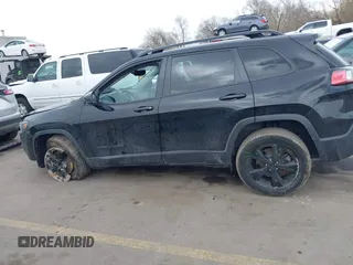 2020 Jeep Cherokee Altitude with VIN 1C4PJMLX9LD634920, listed as a IAAI auction lot 41892720 with 75,388 mi miles and . Bid and sale history available at DreamBid. Image 14.