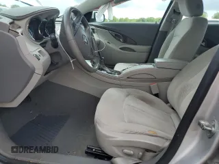 2013 Buick LaCrosse z VIN 1G4GA5E35DF128714, wystawiony jako Copart lot #61446425 z przebiegiem 128 419 mil mil oraz Szkoda całkowita • Salvage title. Historia ofert i sprzedaży dostępna na DreamBid. Obrazek 7.