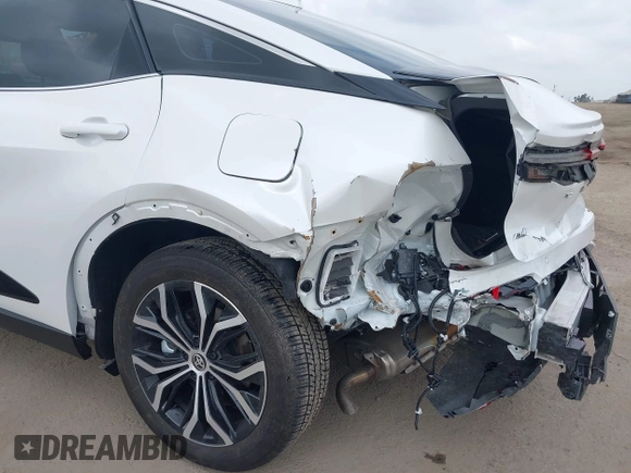 2023 Toyota Crown XLE с VIN JTDAAAAF5P3003219, выставлен на аукционе IAAI как лот 42109726 с пробегом 6 176 миль миль и . История ставок и продаж доступна на DreamBid. Изображение 17.