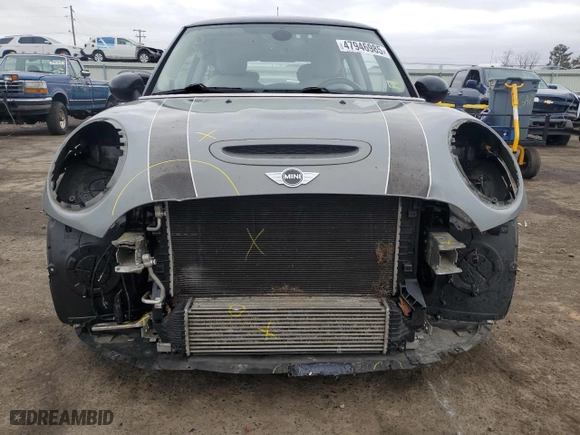 2016 MINI Cooper Hardtop S with VIN WMWXP7C55G3B92633, listed as a Copart auction lot 47946985 with 112,104 mi miles and Salvage Title. Bid and sale history available at carsss.com. Image 5.