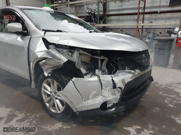 2018 Nissan Rogue Sport SV with VIN JN1BJ1CR7JW258538, listed as a IAAI auction lot 41835176 with 121,094 mi miles. Bid and sale history available at carsss.com. Image 6.