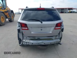 2018 Dodge Journey Crossroad with VIN 3C4PDDGG6JT387090, listed as a IAAI auction lot 41527077 with 71,637 mi miles and . Bid and sale history available at DreamBid. Image 16.