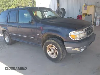 2000 Ford Explorer XLT z VIN 1FMZU63P4YUB12078, wystawiony jako IAAI lot #42333783 z przebiegiem 344 100 mil mil oraz . Historia ofert i sprzedaży dostępna na DreamBid. Obrazek 1.