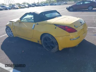 2005 Nissan 350Z Touring with VIN JN1AZ36AX5M753551, listed as a IAAI auction lot 41958722 with 149,132 mi miles. Bid and sale history available at carsss.com. Image 3.