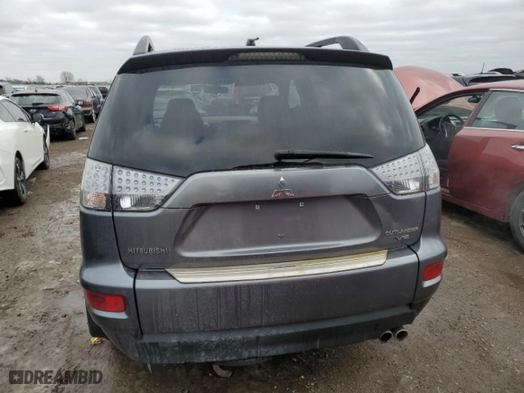 2010 Mitsubishi Outlander XLS with VIN JA4JT4AX1AZ014849, listed as a Copart auction lot 86227994 with 225,869 mi miles and Clean Title. Bid and sale history available at carsss.com. Image 6.