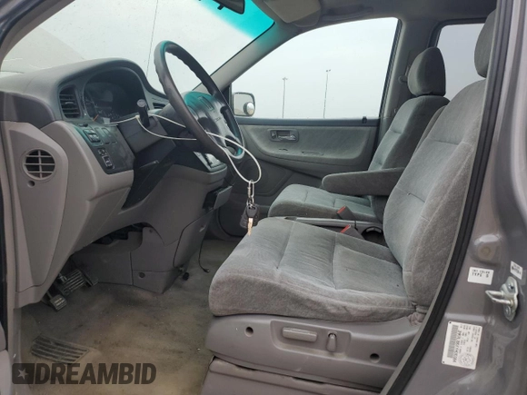 2000 Honda Odyssey EX z VIN 2HKRL186XYH010384, wystawiony jako Copart lot #60871845 z przebiegiem 423 167 mil mil oraz Czysty tytuł • Clean title. Historia ofert i sprzedaży dostępna na DreamBid. Obrazek 7.