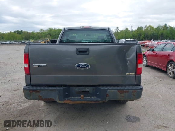 2005 Ford F-150 XL z VIN 1FTRF12265NB74269, wystawiony jako IAAI lot #42267542 z przebiegiem 180 386 mil mil oraz . Historia ofert i sprzedaży dostępna na DreamBid. Obrazek 15.