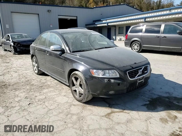 2010 Volvo S40 R-Design with VIN YV1672MH2A2487400, listed as a Copart auction lot 78263084 with 171,047 mi miles and Salvage Title. Bid and sale history available at carsss.com. Image 10.