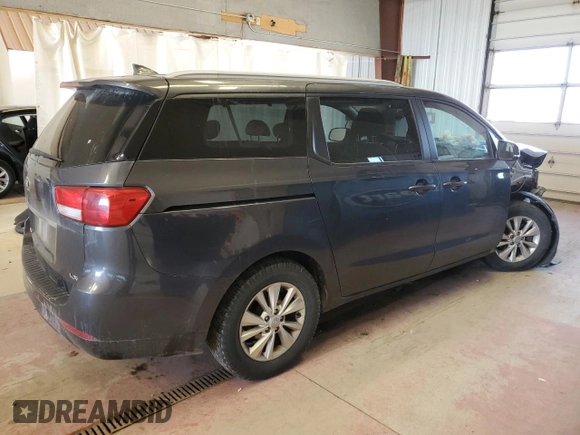 2015 Kia Sedona LX with VIN KNDMB5C15F6067101, listed as a Copart auction lot 53051634 with 151,334 mi miles and Salvage Title. Bid and sale history available at carsss.com. Image 3.