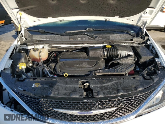 2020 Chrysler Pacifica Limited z VIN 2C4RC1GG9LR289428, wystawiony jako Copart lot #77699394 z przebiegiem 83 801 mil mil oraz Nie do naprawy • Non repairable. Historia ofert i sprzedaży dostępna na DreamBid. Obrazek 12.
