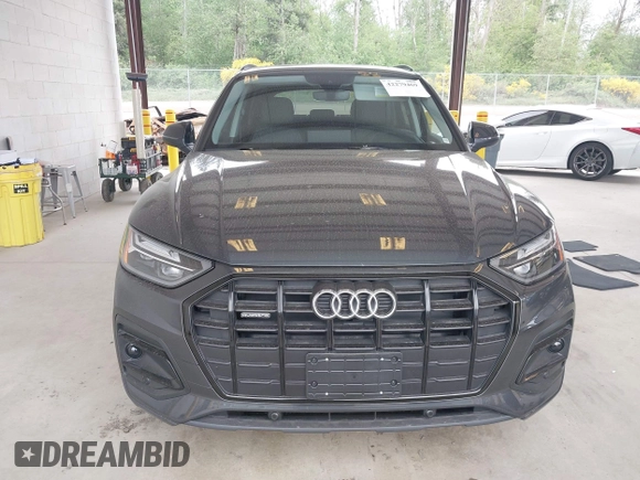 2025 Audi Q5 Premium with VIN WA1ABAFY9S2045618, listed as a IAAI auction lot 42279469 with 3,024 mi miles and . Bid and sale history available at DreamBid. Image 13.