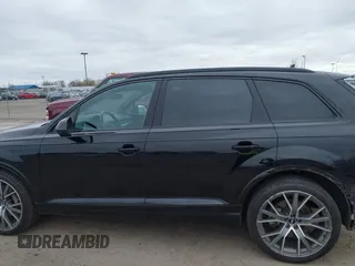 2019 Audi Q7 Prestige with VIN WA1VAAF79KD004597, listed as a IAAI auction lot 41865780 with 103,448 mi miles. Bid and sale history available at carsss.com. Image 15.