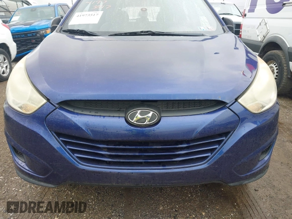2010 Hyundai Tucson GLS with VIN KM8JT3AC2AU086066, listed as a IAAI auction lot 41973517 with 146,165 mi miles and . Bid and sale history available at DreamBid. Image 6.