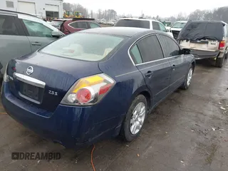 2012 Nissan Altima 2.5 S with VIN 1N4AL2AP4CN457152, listed as a IAAI auction lot 41196134 with 134,414 mi miles. Bid and sale history available at carsss.com. Image 4.