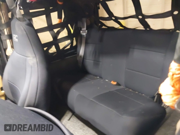 2000 Jeep Wrangler Sahara with VIN 1J4FA59S4YP788741, listed as a IAAI auction lot 41427876 with 209,434 mi miles. Bid and sale history available at carsss.com. Image 8.