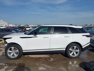 2019 Land Rover Range Rover Velar S с VIN SALYB2EX3KA787594, выставлен на аукционе IAAI как лот 41799209 с пробегом 100 933 миль миль и . История ставок и продаж доступна на DreamBid. Изображение 15.