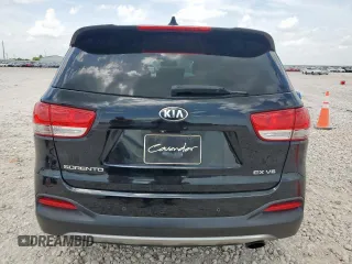 2018 Kia Sorento EX с VIN 5XYPH4A50JG341015, выставлен на аукционе Copart как лот 61942995 с пробегом 139 513 миль миль и Списание • Salvage title. История ставок и продаж доступна на DreamBid. Изображение 6.