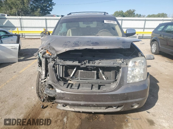 2011 GMC Yukon SLT with VIN 1GKS1CE09BR131754, listed as a Copart auction lot 74800144 with 0 mi miles and Clean Title. Bid and sale history available at carsss.com. Image 5.