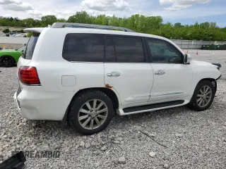 2011 Lexus LX 570 z VIN JTJHY7AXXB4061977, wystawiony jako Copart lot #57298345 z przebiegiem 177 793 mil mil oraz Szkoda całkowita • Salvage title. Historia ofert i sprzedaży dostępna na DreamBid. Obrazek 3.