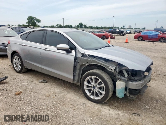 2020 Ford Fusion SE with VIN 3FA6P0HD7LR111586, listed as a Copart auction lot 56688945 with 105,591 mi miles and Salvage title. Bid and sale history available at DreamBid. Image 4.