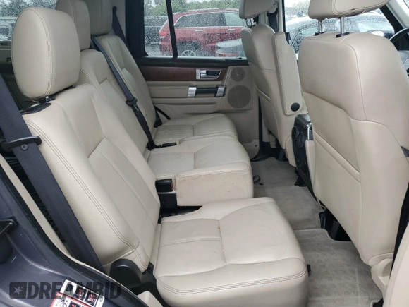 2016 Land Rover LR4 HSE Lux z VIN SALAK2V62GA813733, wystawiony jako Copart lot #58303035 z przebiegiem 111 377 mil mil oraz Szkoda całkowita • Salvage title. Historia ofert i sprzedaży dostępna na DreamBid. Obrazek 11.