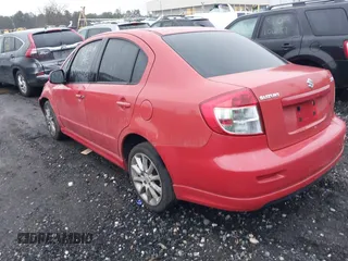 2008 Suzuki SX4 Sport with VIN JS2YC414185102186, listed as a IAAI auction lot 41988750 with 999,999 mi miles. Bid and sale history available at carsss.com. Image 3.