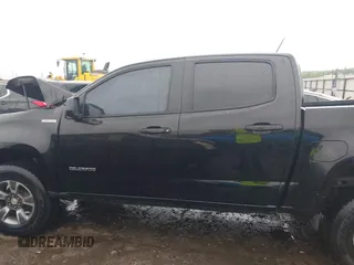 2016 Chevrolet Colorado 2WD Z71 z VIN 1GCGSDE12G1354429, wystawiony jako IAAI lot #42153388 z przebiegiem Nie podano mil oraz . Historia ofert i sprzedaży dostępna na DreamBid. Obrazek 13.
