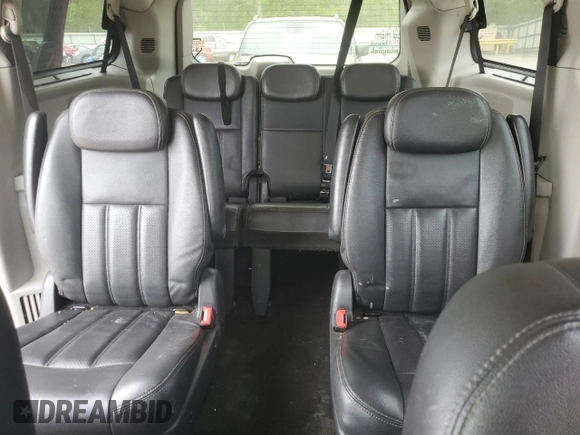 2010 Chrysler Town & Country Touring Plus with VIN 2A4RR8D18AR442282, listed as a Copart auction lot 51805924 with 172,704 mi miles and Salvage Title. Bid and sale history available at DreamBid. Image 10.