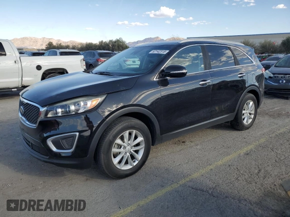 2017 Kia Sorento LX z VIN 5XYPG4A31HG240884, wystawiony jako Copart lot #52142315 z przebiegiem 88 556 mil mil oraz Szkoda całkowita • Salvage title. Historia ofert i sprzedaży dostępna na DreamBid. Obrazek 1.