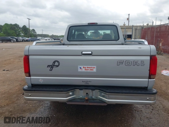 1996 Ford F-150 with VIN 1FTEX15H6TKA38105, listed as a IAAI auction lot 41936330 with 198,732 mi miles. Bid and sale history available at carsss.com. Image 16.