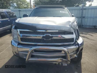 2012 Chevrolet Silverado 1500 LT with VIN 1GCNKSE03CZ142394, listed as a Copart auction lot 69772854 with 178,474 mi miles and Salvage Title. Bid and sale history available at DreamBid. Image 5.