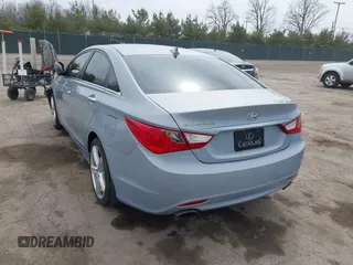 2012 Hyundai Sonata 2.4L Limited PZEV with VIN 5NPEC4AC2CH333580, listed as a IAAI auction lot 42024064 with 155,909 mi miles. Bid and sale history available at carsss.com. Image 3.