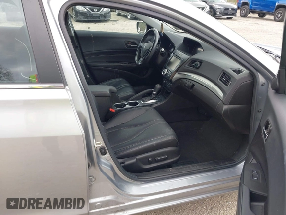 2020 Acura ILX w/Premium Pkg with VIN 19UDE2F74LA004006, listed as a IAAI auction lot 41814699 with 73,279 mi miles. Bid and sale history available at carsss.com. Image 5.