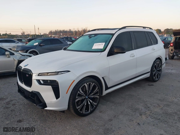 2024 BMW X7 M60i with VIN 5UX33EM06R9S83619, listed as a IAAI auction lot 41444610 with 29,509 mi miles. Bid and sale history available at carsss.com. Image 20.