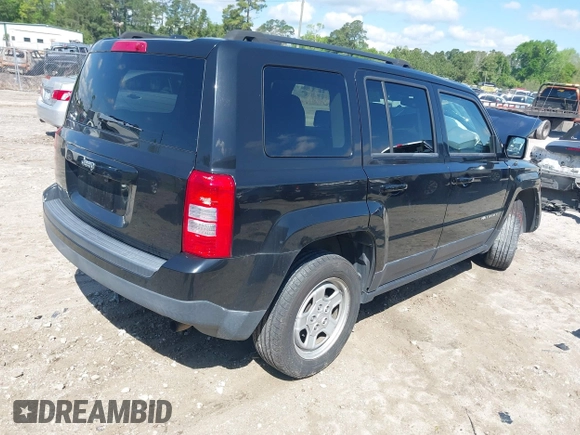 2016 Jeep Patriot Sport with VIN 1C4NJPBA5GD670258, listed as a IAAI auction lot 41979791 with 129,284 mi miles and . Bid and sale history available at carsss.com. Image 4.