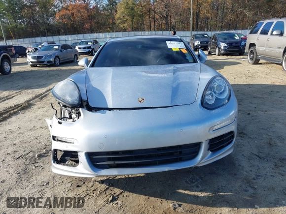2015 Porsche Panamera 4S z VIN WP0AB2A70FL050779, wystawiony jako IAAI lot #40977292 z przebiegiem 78 574 mil mil oraz . Historia ofert i sprzedaży dostępna na DreamBid. Obrazek 12.