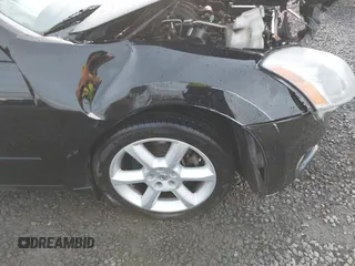2004 Nissan Maxima SL with VIN 1N4BA41E14C890140, listed as a IAAI auction lot 41018281 with 218,229 mi miles and . Bid and sale history available at DreamBid. Image 21.