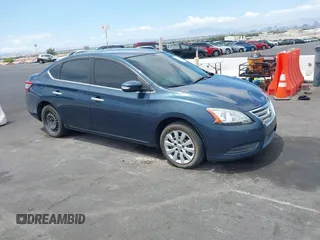 2015 Nissan Sentra SV z VIN 3N1AB7AP3FL664696, wystawiony jako IAAI lot #42413860 z przebiegiem 98 141 mil mil oraz . Historia ofert i sprzedaży dostępna na DreamBid. Obrazek 1.