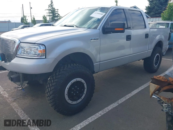 2007 Ford F-150 XLT with VIN 1FTPW12V77FB78121, listed as a IAAI auction lot 42300080 with 203,990 mi miles and . Bid and sale history available at DreamBid. Image 2.
