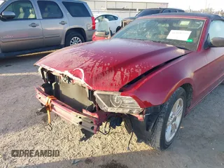2014 Ford Mustang V6 with VIN 1ZVBP8EM8E5243111, listed as a IAAI auction lot 41973757 with 140,215 mi miles. Bid and sale history available at carsss.com. Image 6.
