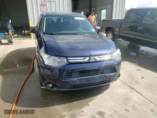 2014 Mitsubishi Outlander ES with VIN JA4AD2A32EZ007803, listed as a Copart auction lot 47104045 with 140,385 mi miles and Salvage Title. Bid and sale history available at carsss.com. Image 14.