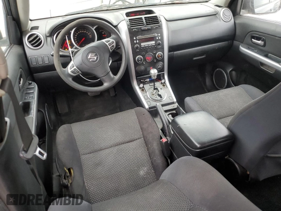 2008 Suzuki Grand Vitara with VIN JS3TE941884100746, listed as a Copart auction lot 46164185 with 154,221 mi miles and Salvage title. Bid and sale history available at DreamBid. Image 8.