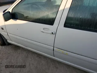 1999 Volvo S70 z VIN YV1LS55A7X2611349, wystawiony jako Copart lot #76352294 z przebiegiem Nie podano mil oraz Szkody całkowita. Historia ofert i sprzedaży dostępna na DreamBid. Obrazek 12.