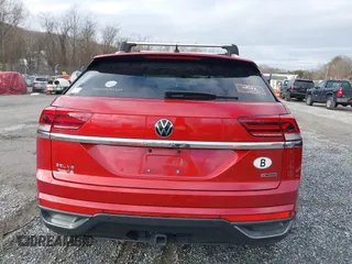 2021 Volkswagen Atlas SEL with VIN 1V2BE2CA7MC209782, listed as a IAAI auction lot 41148446 with 38,099 mi miles and . Bid and sale history available at DreamBid. Image 16.