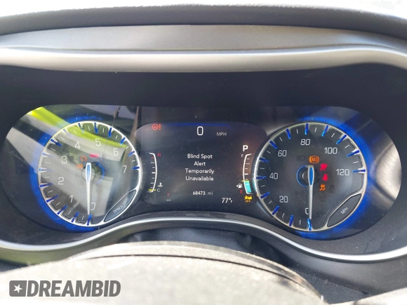 2022 Chrysler Pacifica Touring L with VIN 2C4RC1BG3NR106311, listed as a IAAI auction lot 42158651 with 68,473 mi miles and . Bid and sale history available at DreamBid. Image 7.
