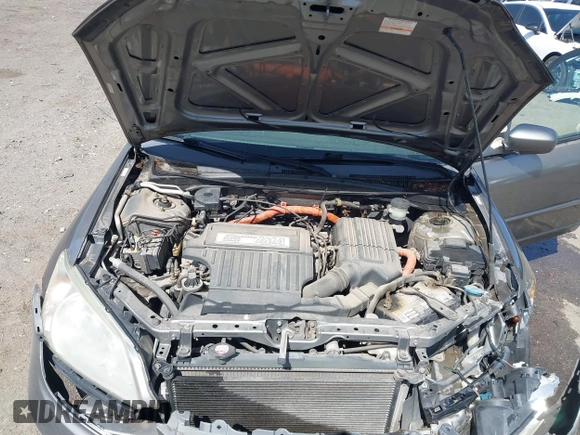 2004 Honda Civic with VIN JHMES96674S020013, listed as a IAAI auction lot 41827411 with 118,601 mi miles. Bid and sale history available at carsss.com. Image 10.