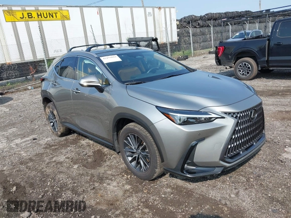 2024 Lexus NX 350h Premium z VIN 2T2GKCEZ6RC019104, wystawiony jako IAAI lot #42475819 z przebiegiem 15 870 mil mil oraz . Historia ofert i sprzedaży dostępna na DreamBid. Obrazek 1.