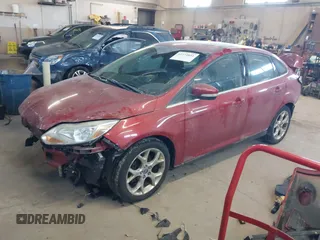 2012 Ford Focus SEL with VIN 1FAHP3H26CL400160, listed as a IAAI auction lot 41374041 with 187,221 mi miles. Bid and sale history available at carsss.com. Image 18.