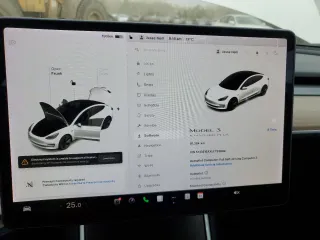 2020 Tesla Model 3 Standard Range Plus z VIN 5YJ3E1EAXLF733894, wystawiony jako Copart lot #49152645 z przebiegiem Nie podano mil oraz Czysty tytuł • Clean title. Historia ofert i sprzedaży dostępna na DreamBid. Obrazek 9.